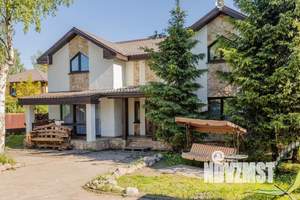 Дом 200м&sup2;, 2-этажный, посуточно, 