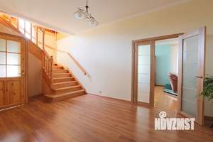 Коттедж 340м², 2-этажный, на длительный срок, 