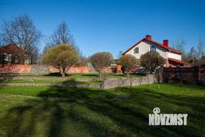 Дом 272м², 3-этажный, на длительный срок, 