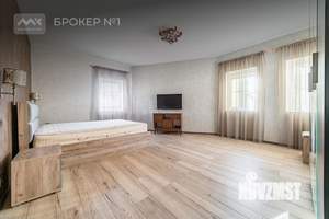Дом 230м², 2-этажный, на длительный срок, 