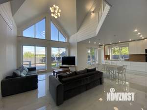 Дом 201м&sup2;, 2-этажный, посуточно, 