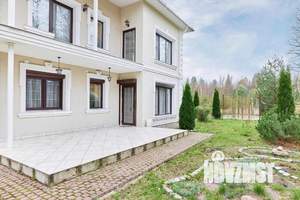 Дом 144м², 2-этажный, на длительный срок, 