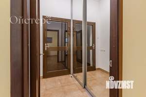 Таунхаус 135м&sup2;, 3-этажный, на длительный срок, 