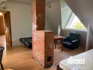 Дом 120м², 2-этажный, на длительный срок, 