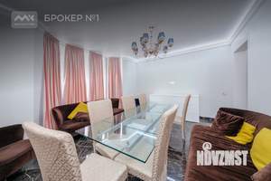 Дом 300м², 2-этажный, на длительный срок, 