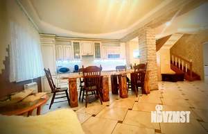 Дом 247м², 2-этажный, посуточно, 