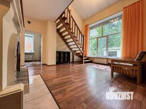 Дом 151м², 2-этажный, на длительный срок, 