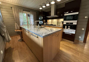 Дом 333м², 2-этажный, на длительный срок, 