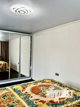 Дом 220м², 2-этажный, на длительный срок, 