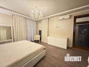 Дом 300м², 2-этажный, на длительный срок, 