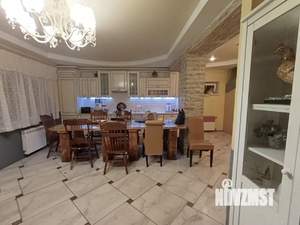 Дом 239м², 2-этажный, посуточно, 