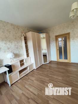 Таунхаус 140м², 4-этажный, на длительный срок, 