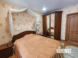 Коттедж 180м², 2-этажный, на длительный срок, 