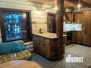 Дом 137м², 3-этажный, на длительный срок, 