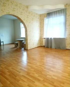 Дом 130м², 2-этажный, на длительный срок, 
