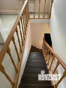 Коттедж 250м², 2-этажный, на длительный срок, 