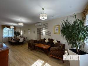 Коттедж 400м², 2-этажный, на длительный срок, 