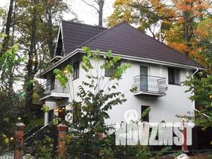 Коттедж 280м², 3-этажный, на длительный срок, 