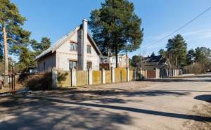 Дом 90м&sup2;, 2-этажный, на длительный срок, 