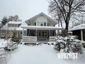 Дом 240м&sup2;, 2-этажный, посуточно, 