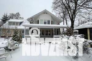 Дом 245м², 2-этажный, посуточно, 