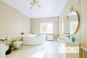 Дом 235м², 2-этажный, посуточно, 