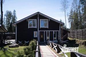 Дом 250м&sup2;, 2-этажный, посуточно, 