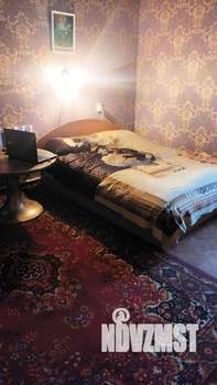 Коттедж 270м&sup2;, 4-этажный, на длительный срок, 