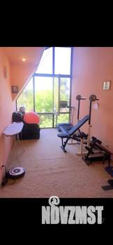 Таунхаус 240м², 3-этажный, на длительный срок, 