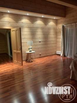 Дом 256м&sup2;, 2-этажный, на длительный срок, 