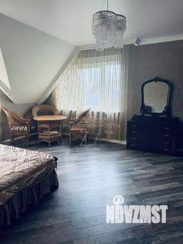 Дом 200м², 2-этажный, на длительный срок, 