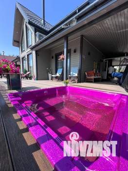 Дом 240м&sup2;, 2-этажный, посуточно, 