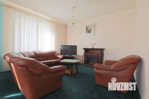 Коттедж 340м², 2-этажный, на длительный срок, 