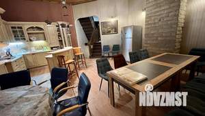 Дом 350м&sup2;, 4-этажный, посуточно, 