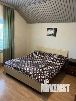 Дом 220м², 2-этажный, посуточно, 