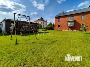 Дом 300м&sup2;, 2-этажный, на длительный срок, 