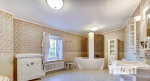 Дом 300м², 2-этажный, на длительный срок, 