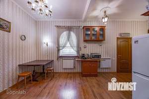 Дом 400м², 2-этажный, на длительный срок, 