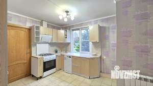 Дом 122м², 2-этажный, на длительный срок, 