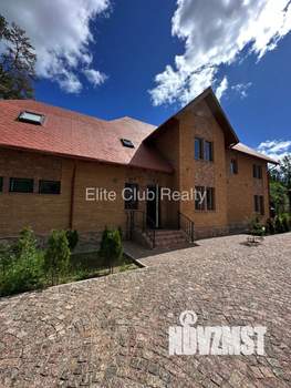 Коттедж 245м², 2-этажный, на длительный срок, 