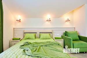 Коттедж 210м², 2-этажный, на длительный срок, 