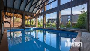 Дом 600м², 3-этажный, посуточно, 