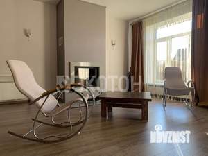 Дом 520м², 3-этажный, на длительный срок, 