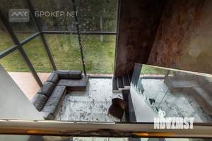 Дом 300м², 2-этажный, на длительный срок, 