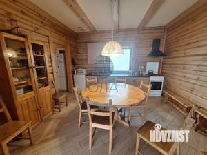 Коттедж 245м², 2-этажный, на длительный срок, 