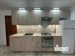 Коттедж 150м&sup2;, 2-этажный, на длительный срок, 