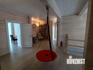 Дом 285м², 2-этажный, на длительный срок, 