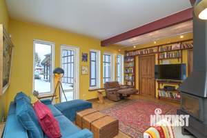 Дом 140м², 2-этажный, на длительный срок, 