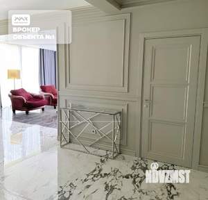 Дом 220м², 2-этажный, на длительный срок, 