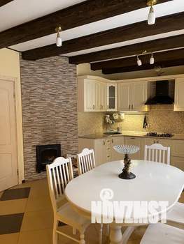 Дом 108м&sup2;, 2-этажный, посуточно, 